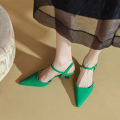 Sandalias de tacón retro con diseño de gatito auténtico