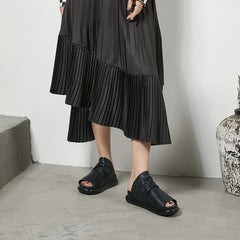 Handgemachte Plateau-Hausschuhe aus Rindsleder mit offener Spitze