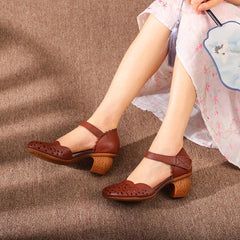 Handgemachte echte Pumps Plateau Sandalen mit runder Spitze und Absatz Aprikose/Kaffee