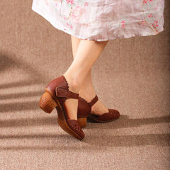 Handgemachte echte Pumps Plateau Sandalen mit runder Spitze und Absatz Aprikose/Kaffee