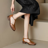 Handgefertigte Gladiator-Sandalen mit runder Spitze