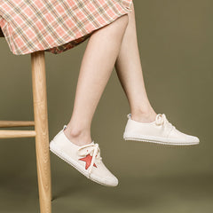 Handgemachte weiche weiße Schuhe Schnürschuhe Sneakers Designer-Schuhe Rot/Grün