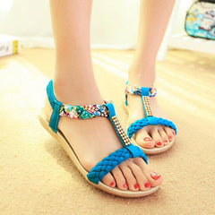 Beach Sandals With Rhinestones