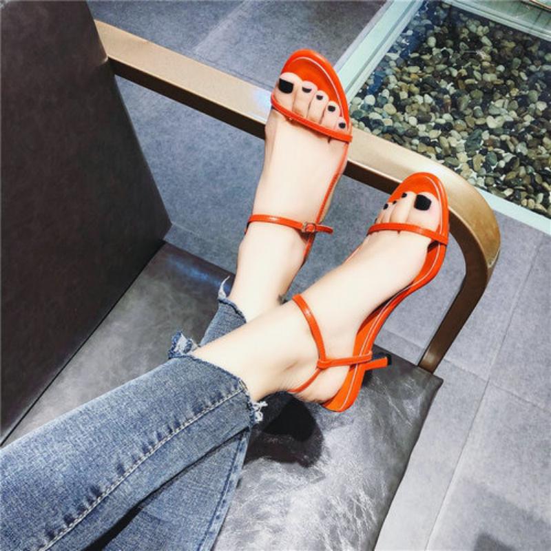 Casual Sandals With Buckles