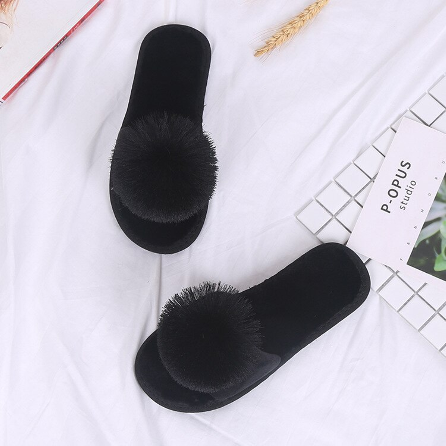 Pantuflas de felpa sólidas para el hogar 