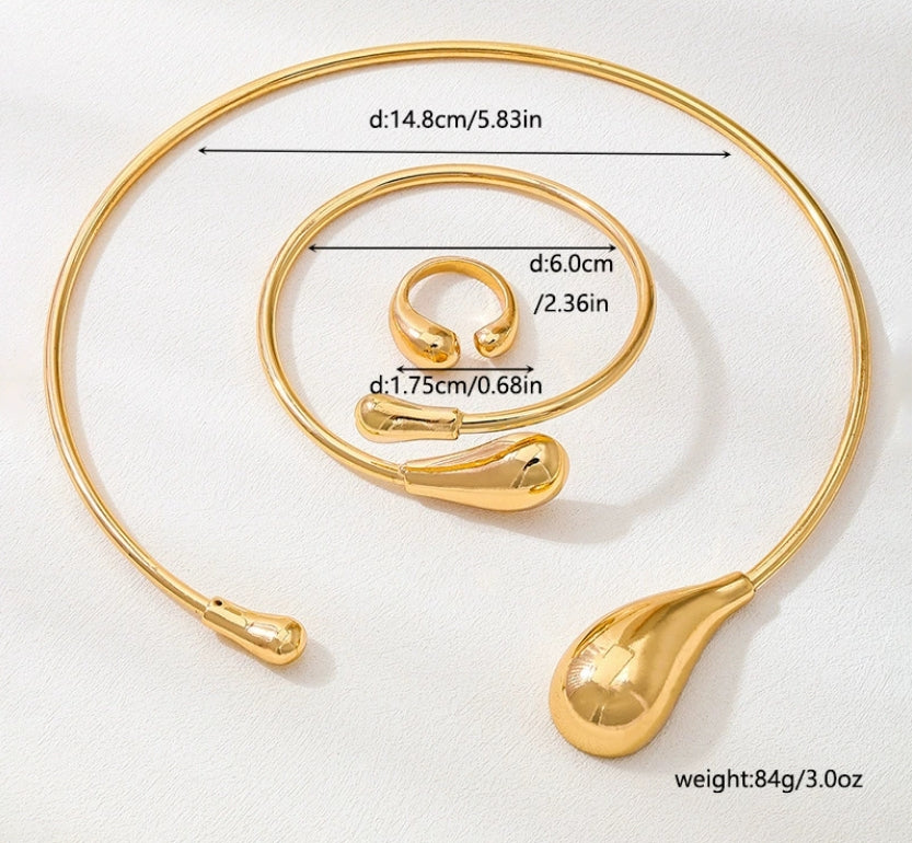 Teardrop-Shaped Niche High-End Necklace