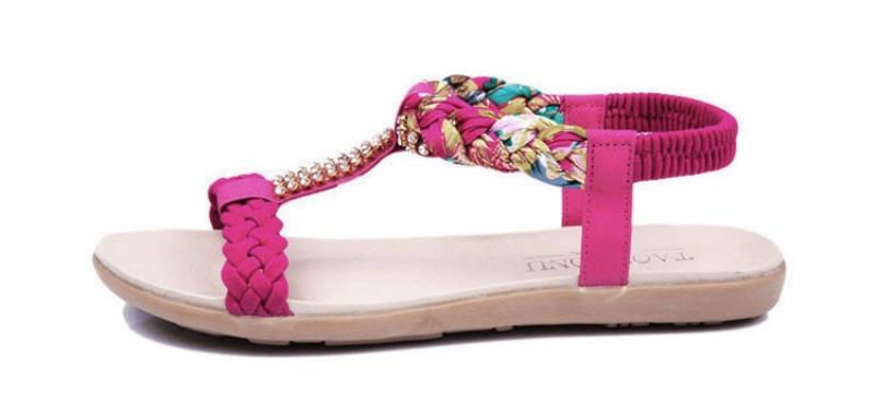 Beach Sandals With Rhinestones