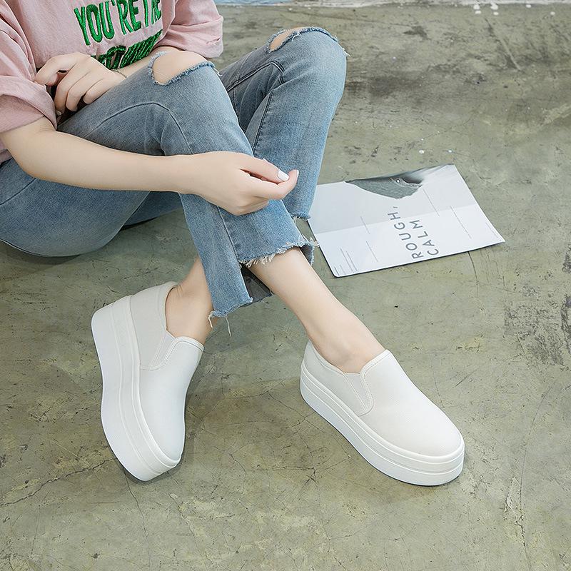 Casual Canvas Slip-Ons With Thick Sole