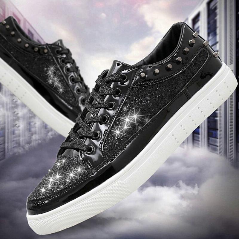 Casual Leather Shoes With Rivets