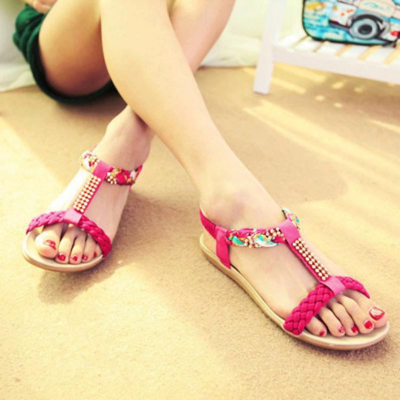 Beach Sandals With Rhinestones