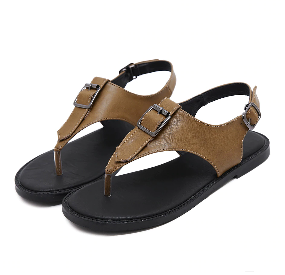 Lässige Sandalen aus weichem Leder 