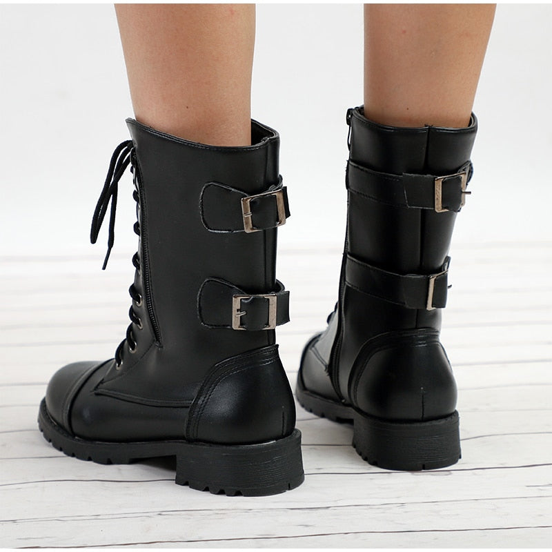 Botas con cordones y plataforma