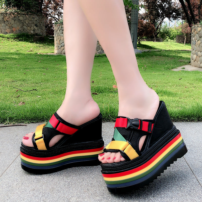 Flip Flops With High Platform