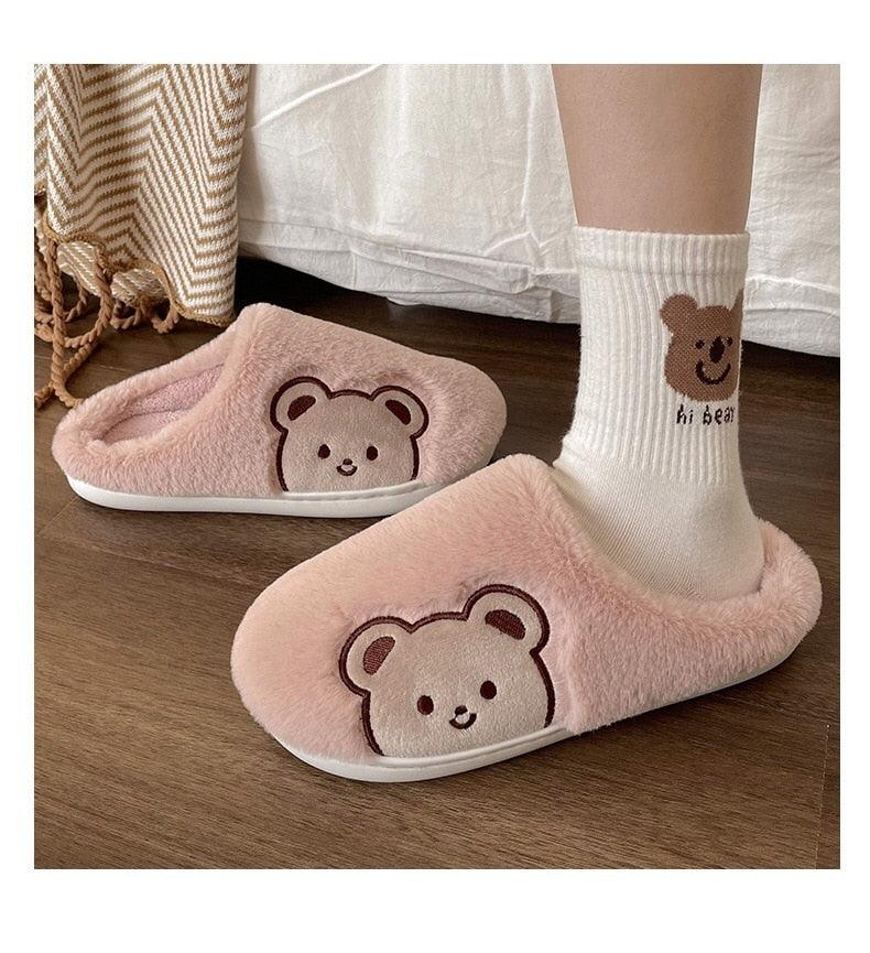 Bonitas pantuflas de piel de oso para mujer 