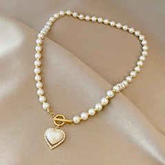 Aesthetic Heart Pearl Necklace