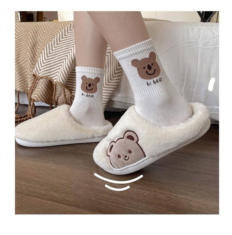 Bonitas pantuflas de piel de oso para mujer 