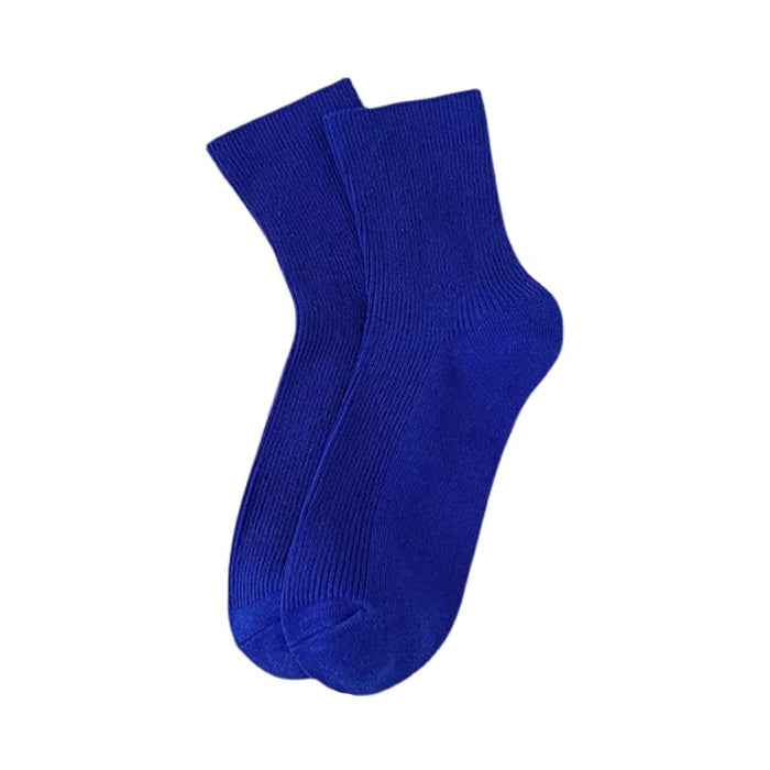 Babyblaue gerippte Socken