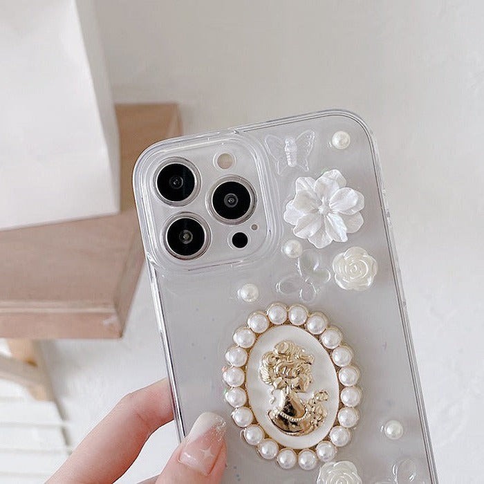 Funda para iPhone con estética barroca