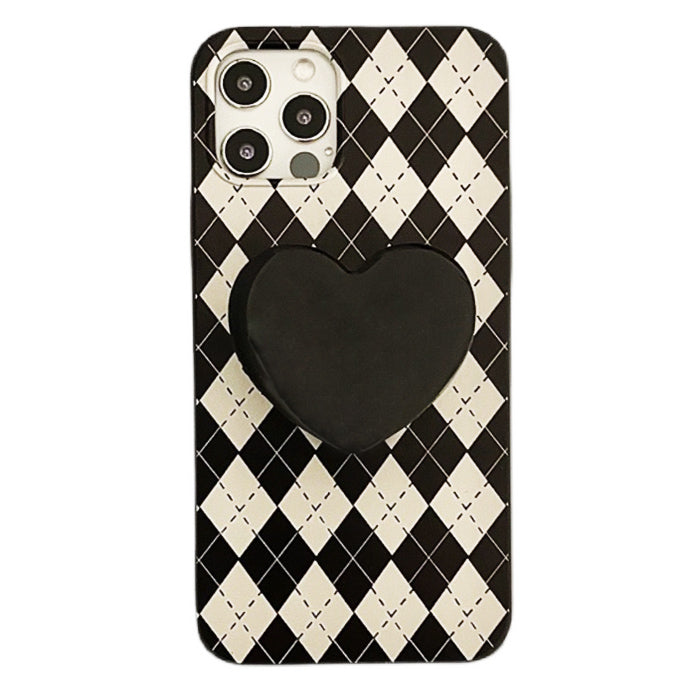 Funda para iPhone con diseño de rombos y corazones negros