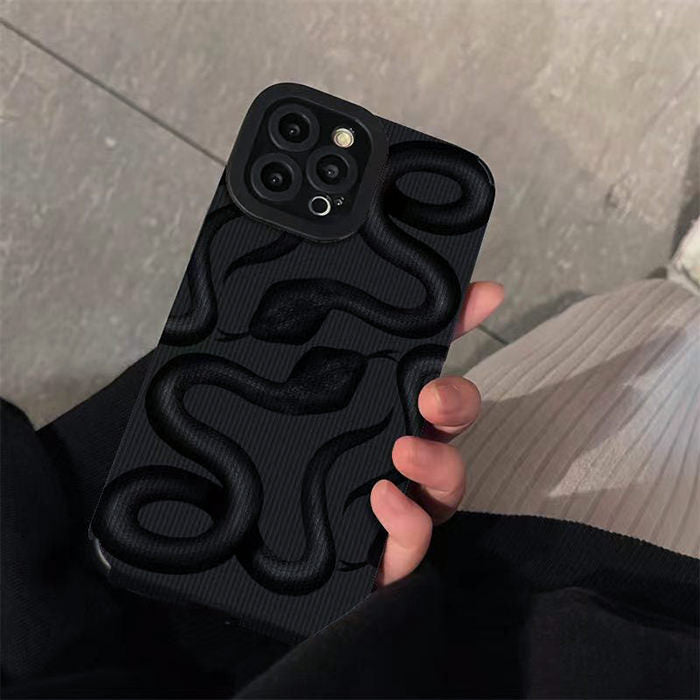 Funda para iPhone con diseño de serpiente negra