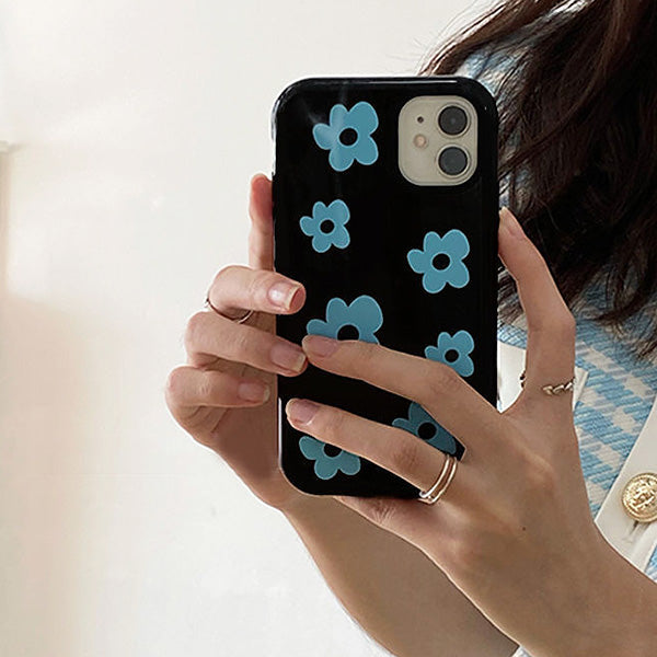 Funda para iPhone con flores azules