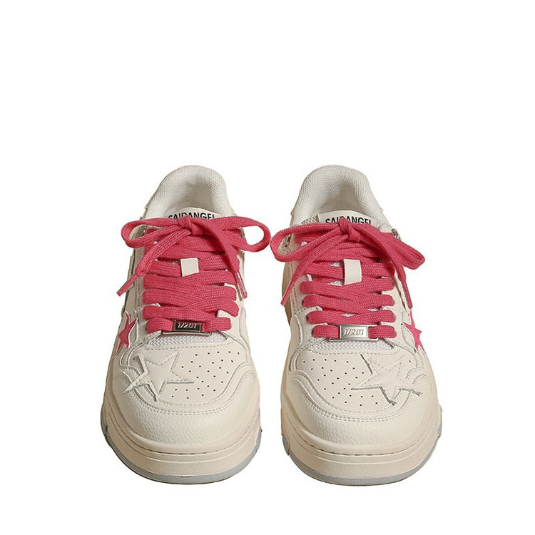 Sneakers mit Stern in Bubblegum-Pink in Weiß