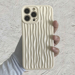 Funda para iPhone con estética de chica limpia