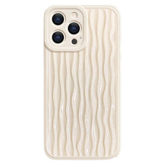 Funda para iPhone con estética de chica limpia