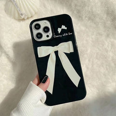 Funda para iPhone negra con lazo Coquette