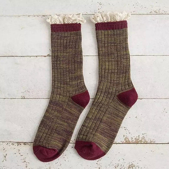 Calcetines de punto con volantes de estilo cottage