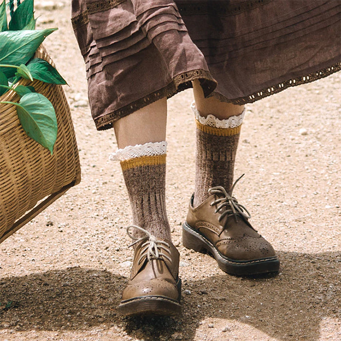 Calcetines de punto con volantes de estilo cottage
