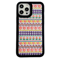 Bonita funda bordada para iPhone