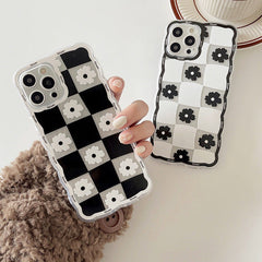 Funda para iPhone con margaritas a cuadros