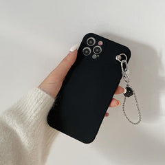 Funda para iPhone con cadena de dados 