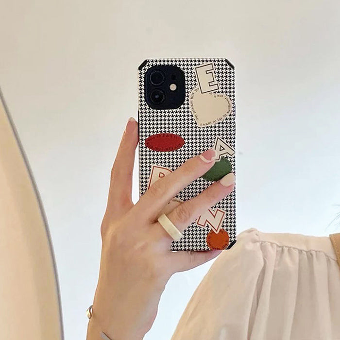 Funda para iPhone con diseño de pata de gallo