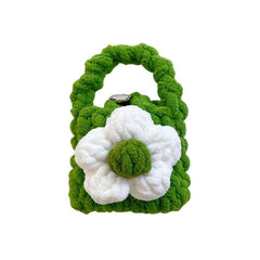 Estuche de AirPods con flores de crochet