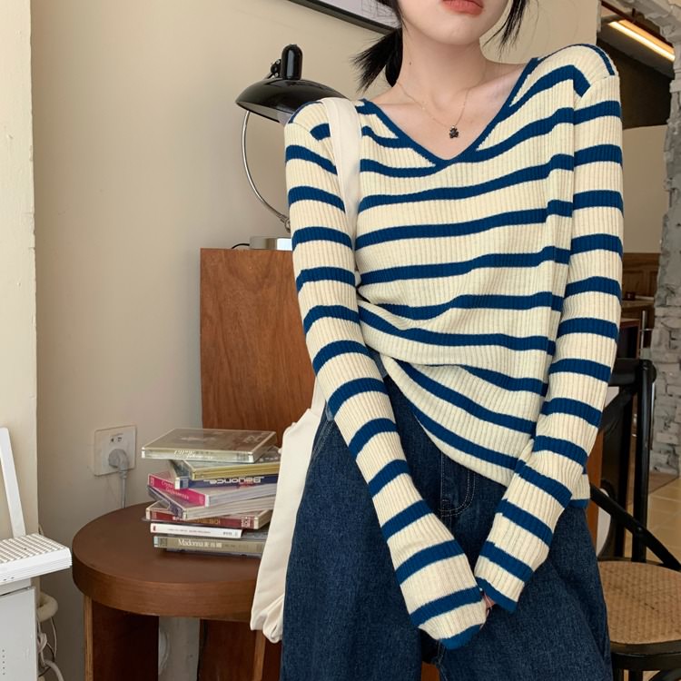 French Girl Ribbed Top – Vreeo Shop