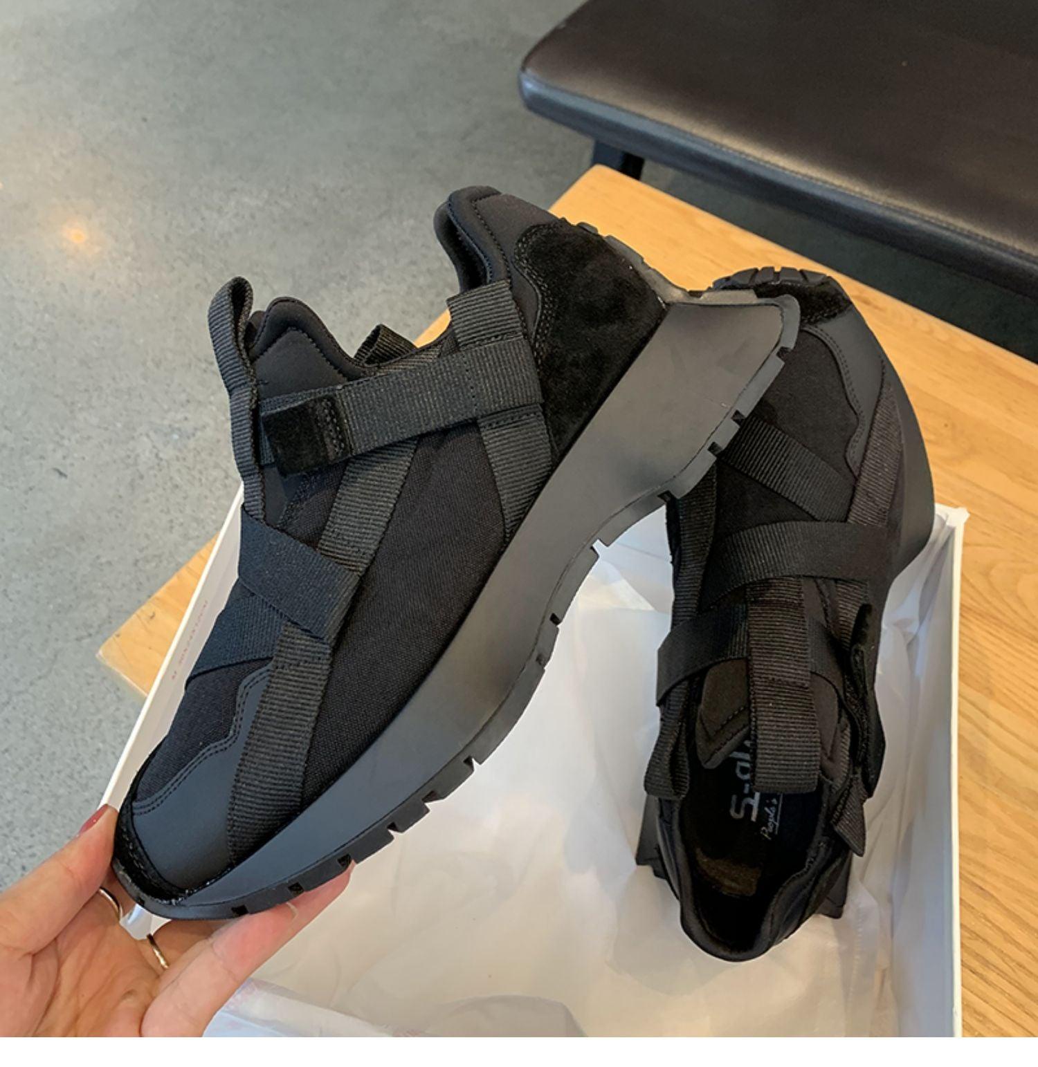 Schwarze klobige Sneakers für Damen