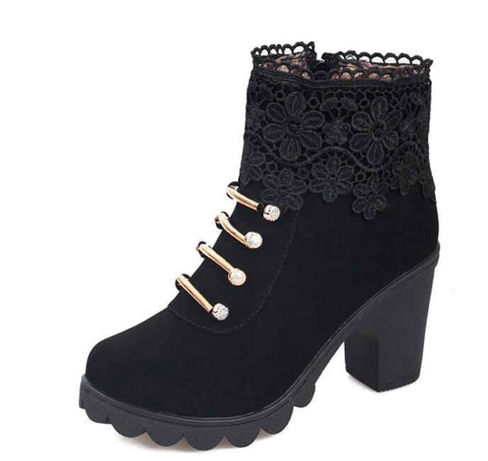 PU Leather Round Toe Ankle Boots Decorated With Lace