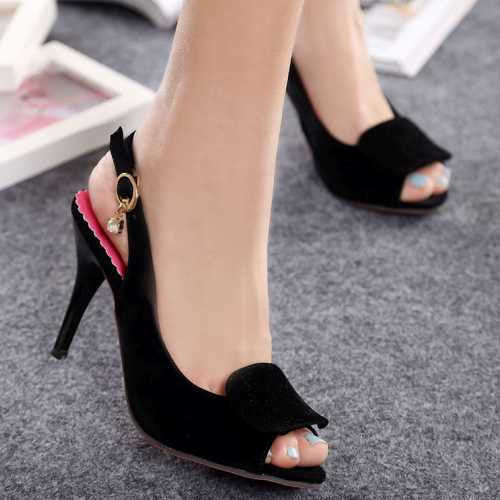 Stylische Peep Toe Pumps mit dünnem High Heel