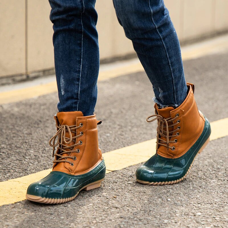 Botas de lluvia impermeables de cuero sintético con cordones cruzados 