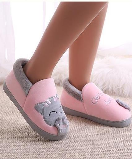 Non-Slip Soft Home Slippers With Cartoon Embroidery