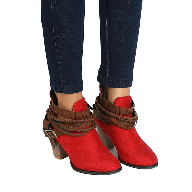 Botines estilo western flocados con forro de terciopelo 