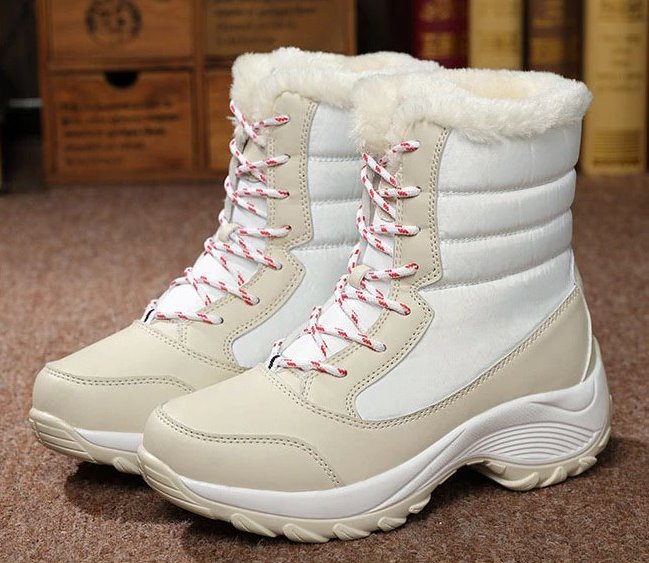 Warme Schneestiefel bis zur Mitte der Wade 