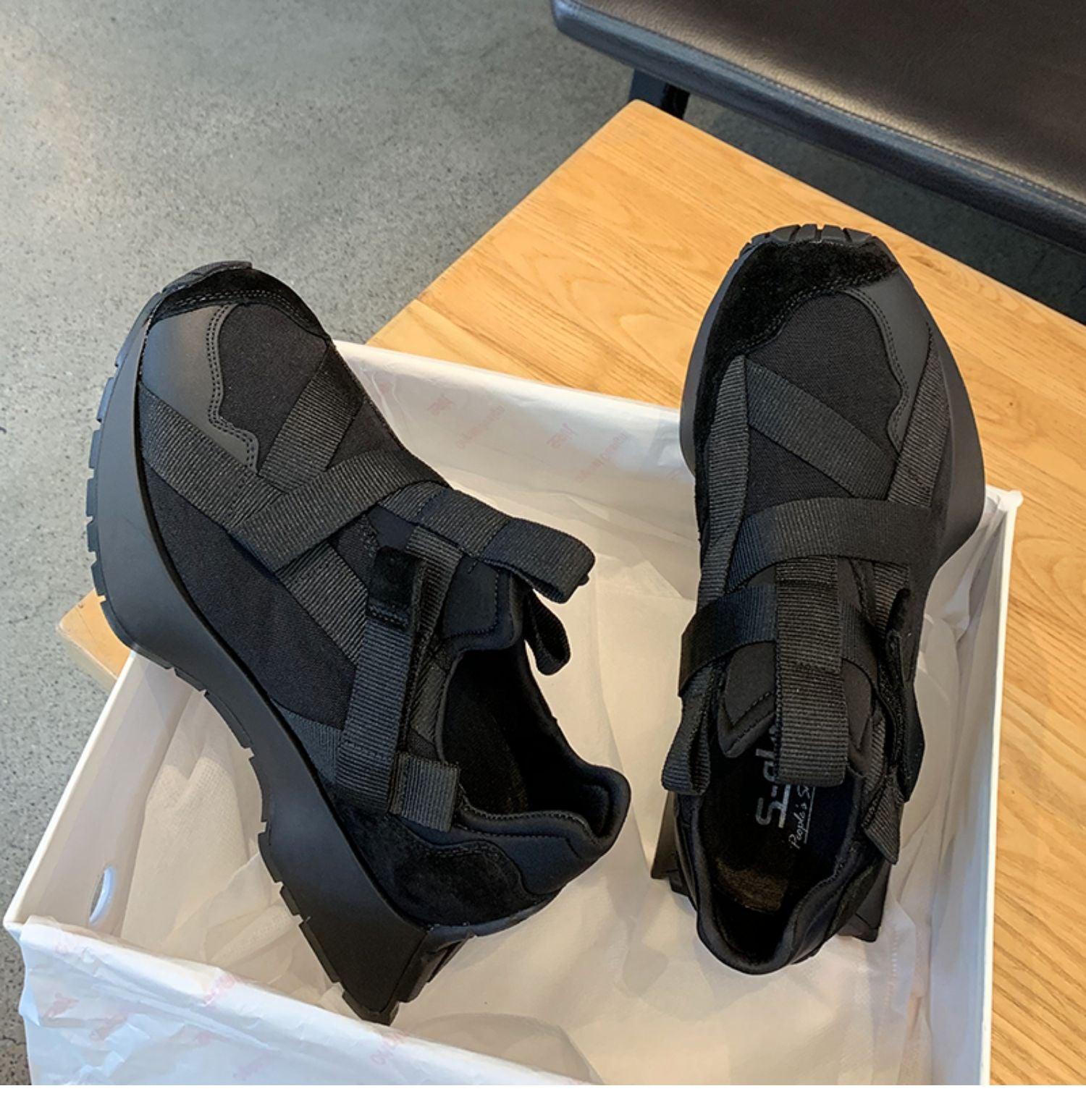 Schwarze klobige Sneakers für Damen