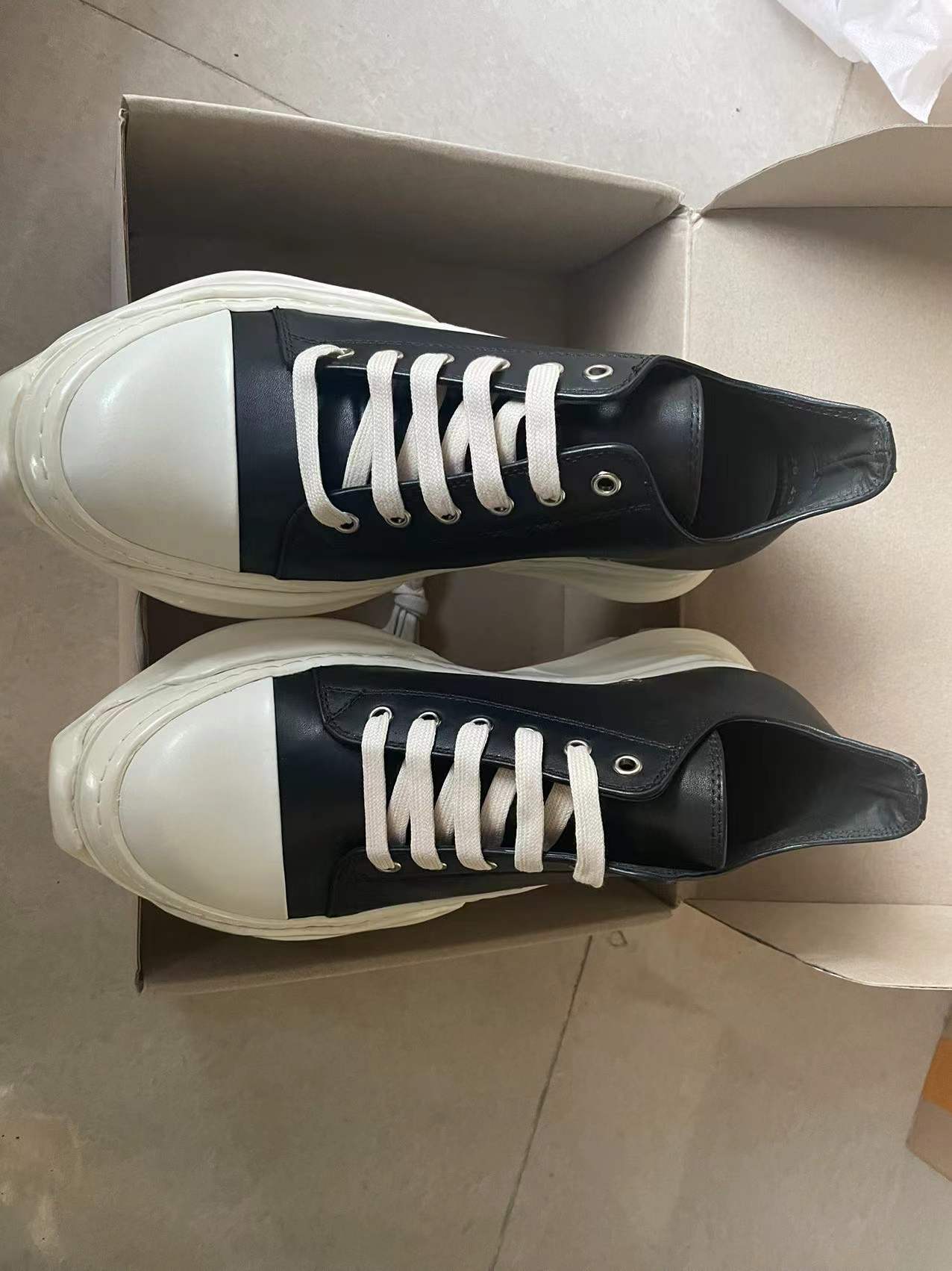 Round Toe White Sneakers for Men & Women