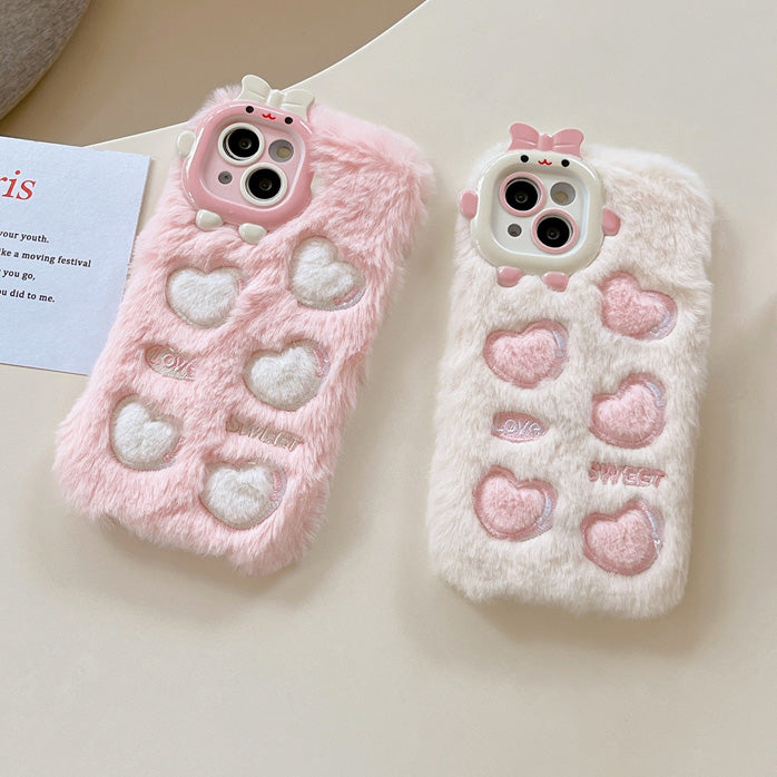 Funda para iPhone con corazón peludo