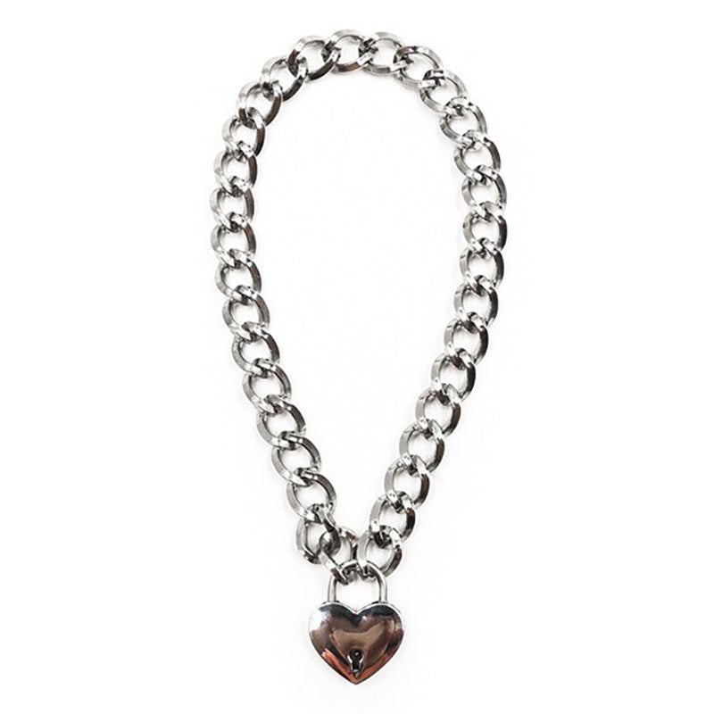 Collar con candado de corazón 