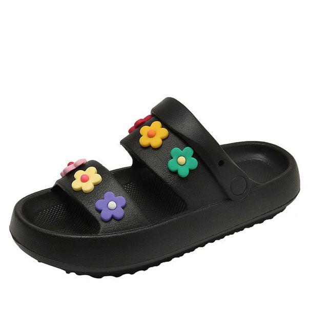 Sandalias de flores con estética indie