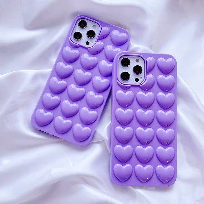 Funda para iPhone con corazón de burbujas color lila